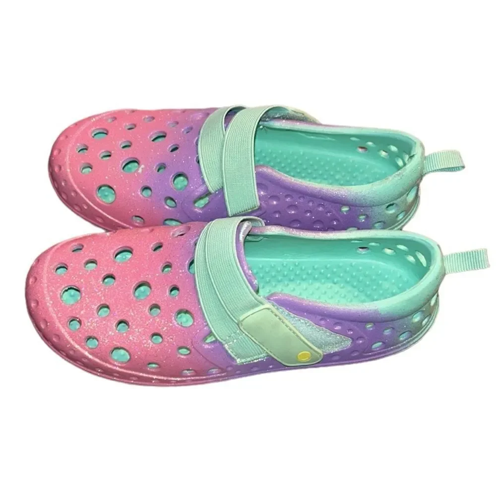 Western Chief Water Pink & Green Shoes(Size 2)